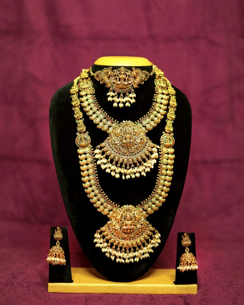 Handcrafted jewellery in INDIA